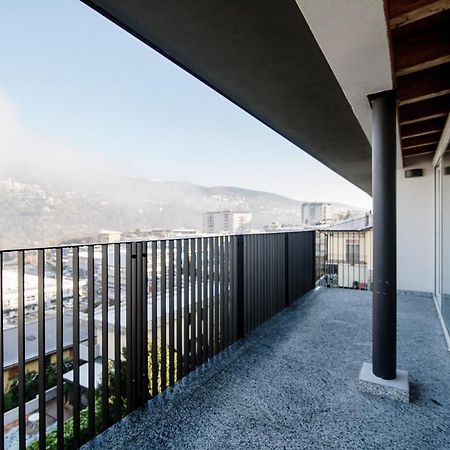 White Attic - By Myhomeincomo Camnago Volta Exterior foto